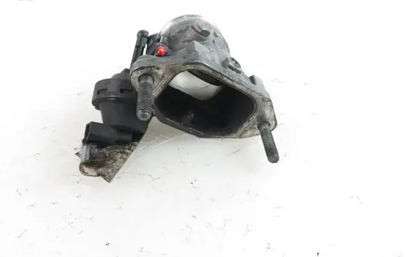 Audi A4 S4 B6 8E 8H Throttle body valve 8E0145950A
