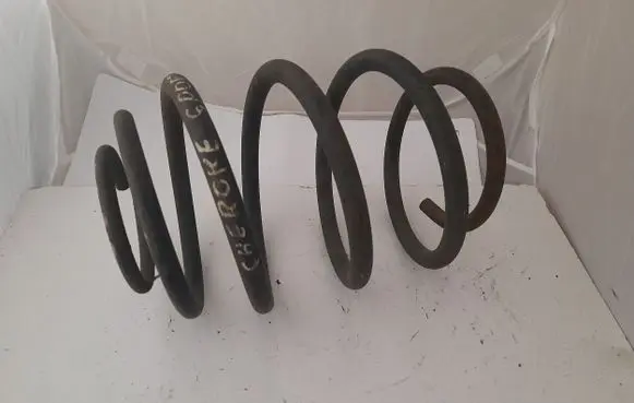 Jeep Cherokee III KJ Rear coil spring