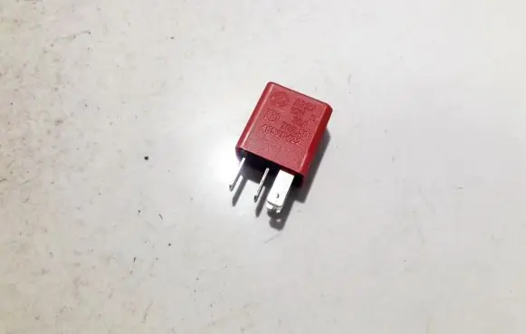 Fiat Punto (188) Other relay 46520422 702.50