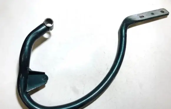 Peugeot 406 Tailgate/trunk/boot hinge