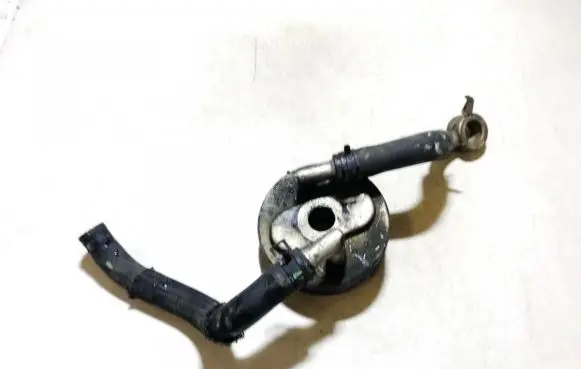 Engine oil radiator