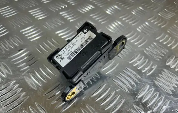 Audi Q7 4L ESP acceleration yaw rate sensor 7H0907652A DD78D0320V 10170103673