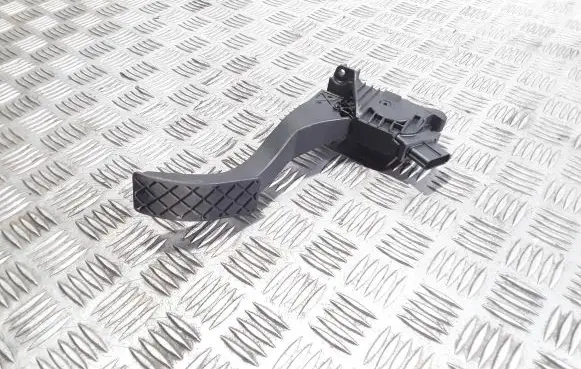 Volkswagen Golf VII Accelerator throttle pedal 5Q1723503H 6PV01062111