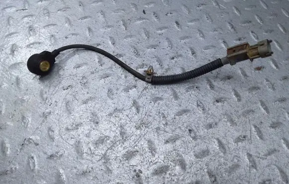 Detonation knock sensor