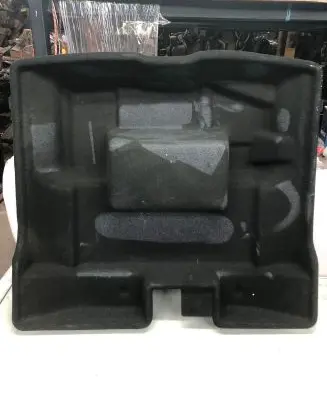 Volvo XC40 Trunk/boot floor carpet liner 31440921