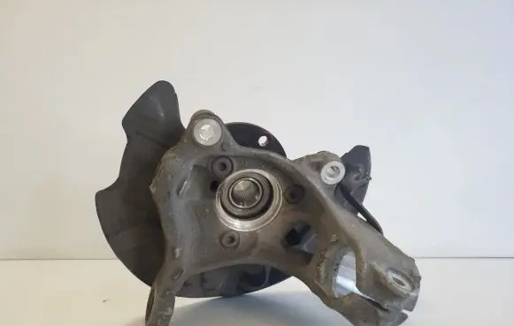 Audi Q3 F3 Front wheel hub