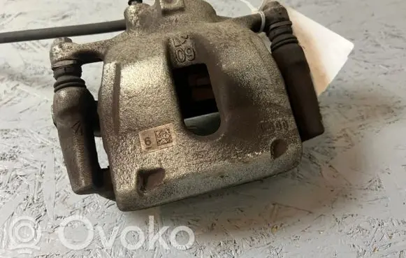 Toyota C-HR I Front brake caliper