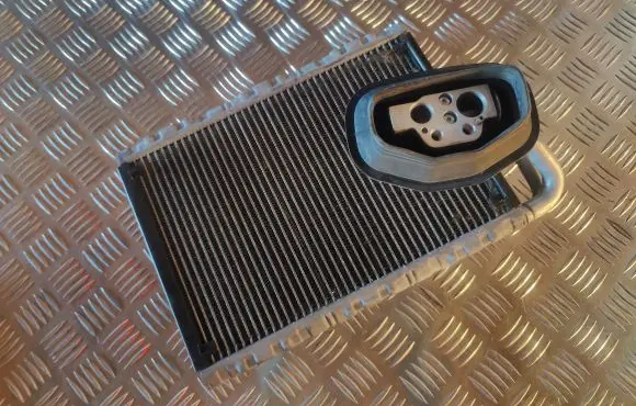 Audi A5 Sportback 8TA Air conditioning (A/C) radiator (interior) 