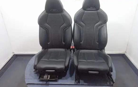 BMW M4 F82 F83 Seat set 