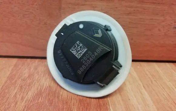 Renault Zoe Airbag deployment crash/impact sensor 988304048R