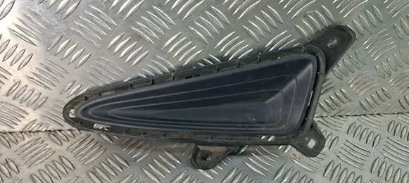 Toyota C-HR I Front bumper lower grill 52128F4020