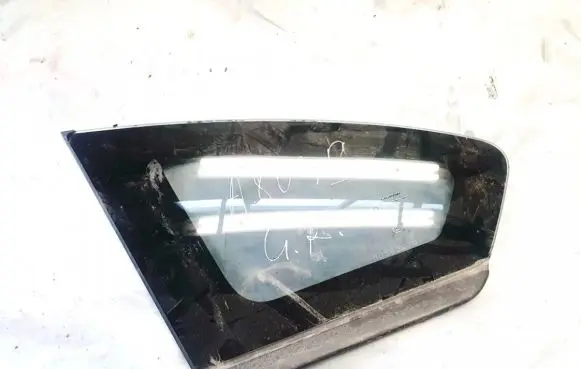 Dodge Caliber Rear side window