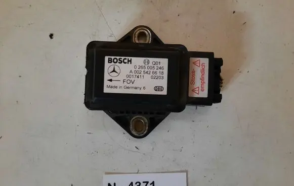 Mercedes-Benz E W211 ESP acceleration yaw rate sensor 0025426618