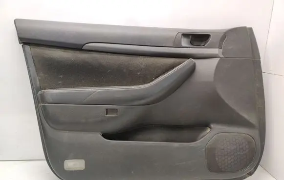 Toyota Avensis T250 Front door card panel trim 819T537 30720000