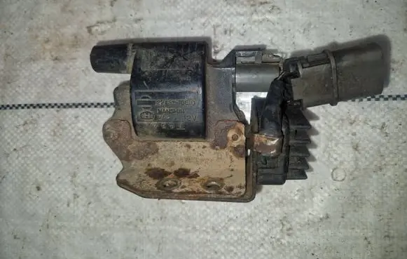 Nissan Terrano High voltage ignition coil 2243310g10
