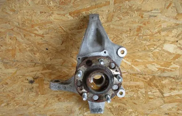 Hyundai Santa Fe Front wheel hub