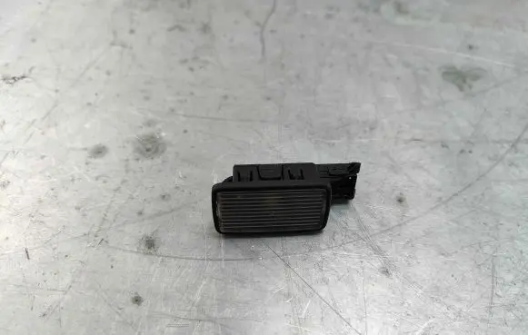 Volvo XC60 Glove box light 31663793
