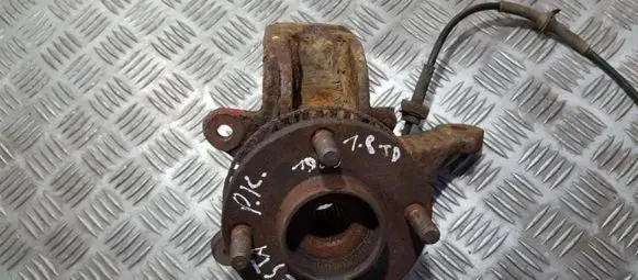 Ford Fiesta Front wheel hub