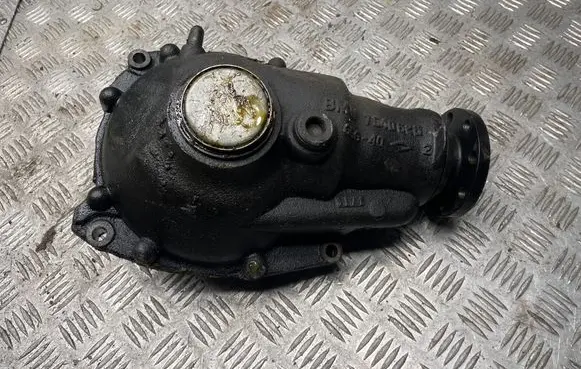 BMW X3 E83 Front differential 7540626