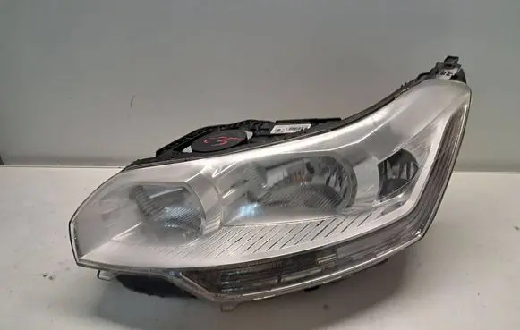 Citroen C5 Headlight/headlamp 9684845480