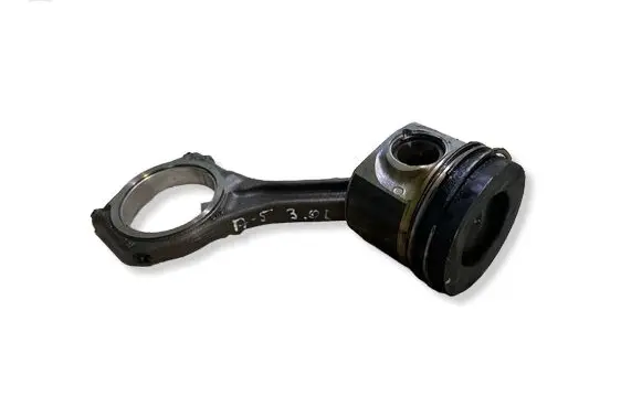 Audi A5 8T 8F Piston with connecting rod 