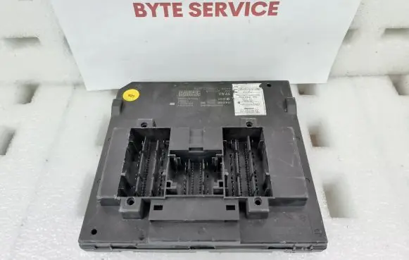 Audi A3 S3 8V Comfort/convenience module 5Q0937084DC