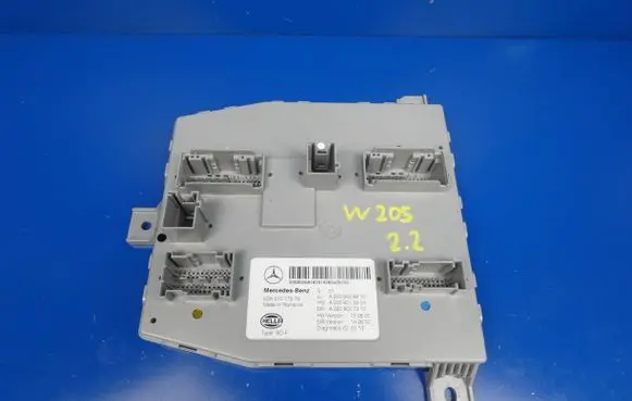 Mercedes-Benz C W205 SAM control unit A2059006818 A2059013904 A2229027310