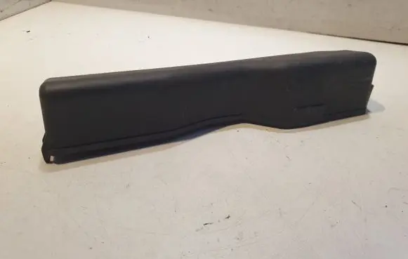 Toyota Corolla Verso AR10 Fuse box cover 
