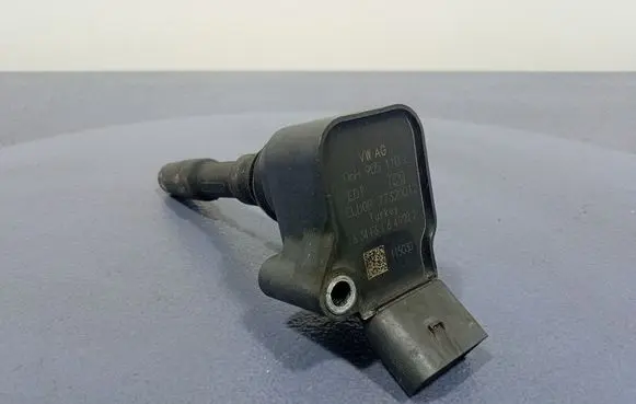Audi RS Q8 High voltage ignition coil 06H905110L
