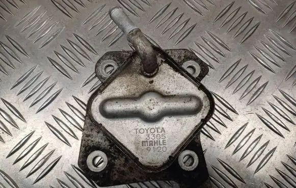 Toyota Urban Cruiser (XP110) Oil filter mounting bracket 3305 9120