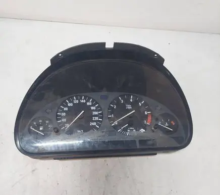 BMW 5 E39 Speedometer (instrument cluster) 8369051