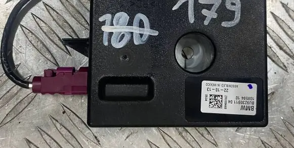 BMW 3 F30 F35 F31 Antenna control unit BU923091104 65209230911