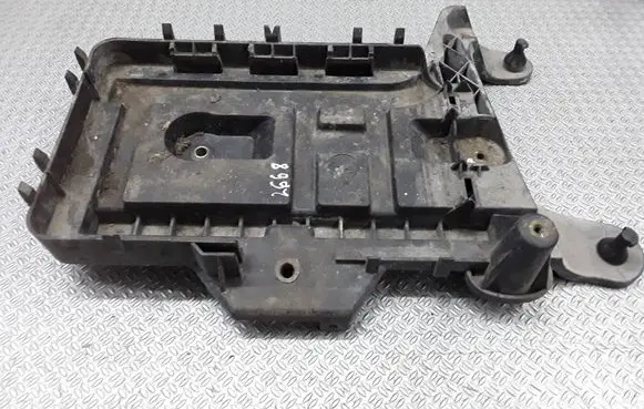Seat Toledo III (5P) Battery tray 1K0915333C