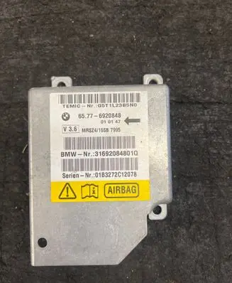 BMW 5 E39 Airbag control unit/module 6920848 G5T1L23B5N0 31692084801Q