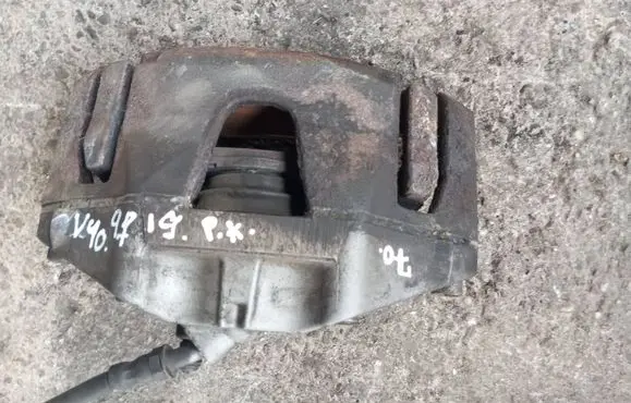 Volvo V40 Front brake caliper 