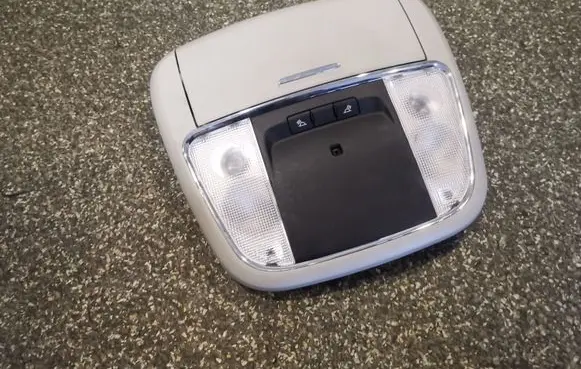 Dodge Durango Front seat light