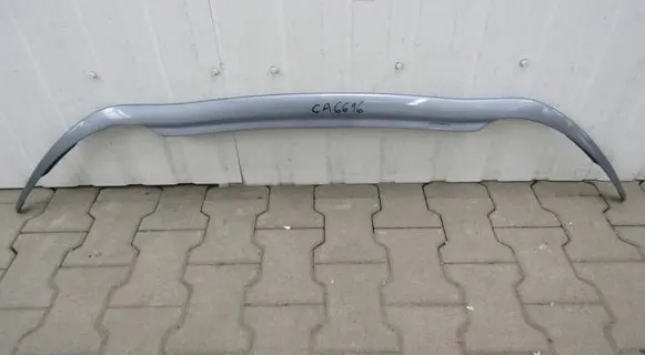 Front bumper lip