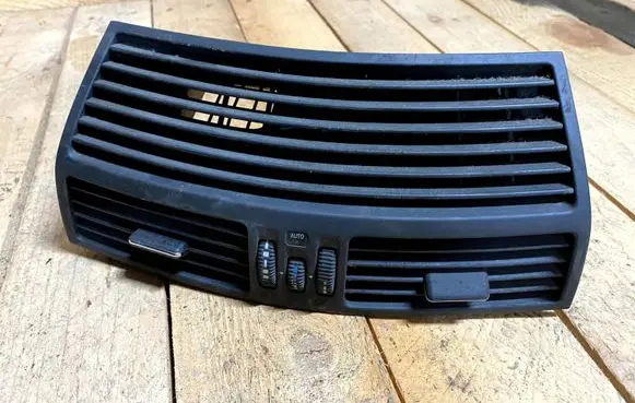 Mercedes-Benz S W220 Dash center air vent grill 2208300554 A2208300554
