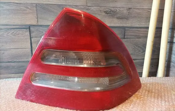 Mercedes-Benz C W203 Rear/tail lights S102969 S102 4R001B022A01