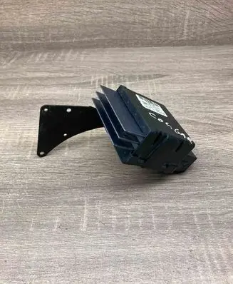 Ford Cougar Heater blower motor/fan resistor 8A0161W31A C00730