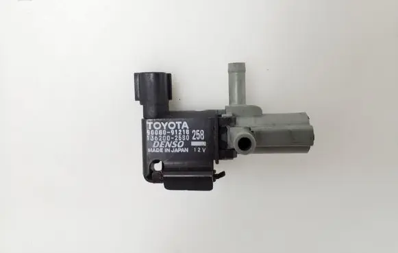 Toyota Corolla E120 E130 Turbo solenoid valve 9008091218