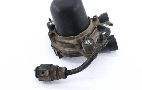 Volkswagen PASSAT CC Secondary air pump 07K959253A X20510A