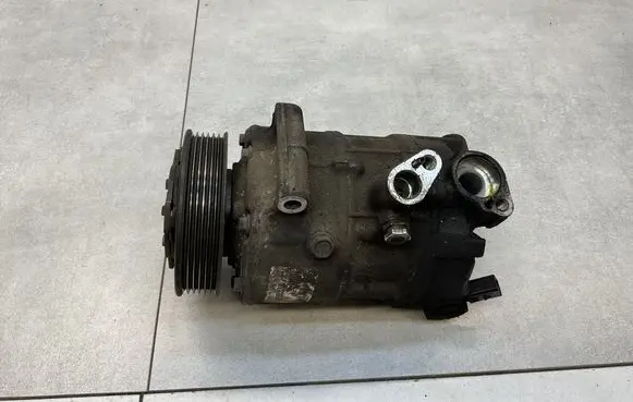 Volkswagen Sharan Air conditioning (A/C) compressor (pump) 1K0820808B