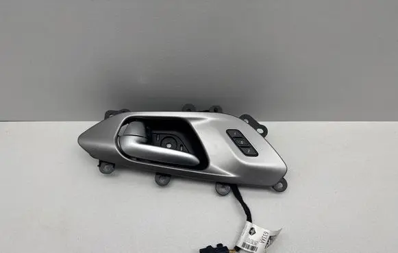 Chrysler Pacifica Front door exterior handle 5RU77SZ6AE 5RU77TRMA 63345