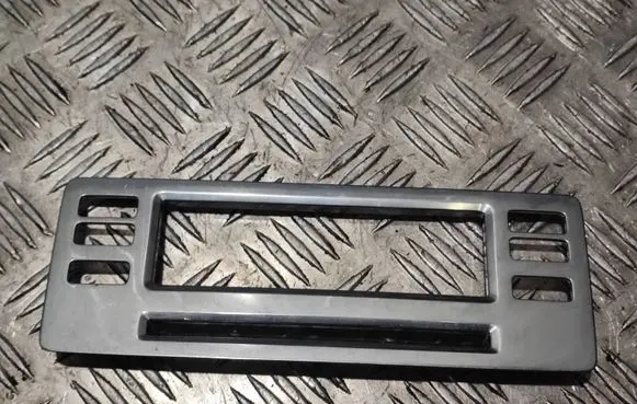 Volvo V70 Panel trim 1303415