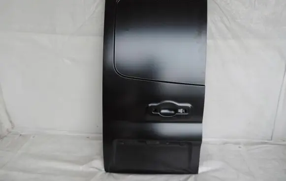 Rear door