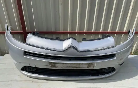 Citroen C4 Grand Picasso Front bumper