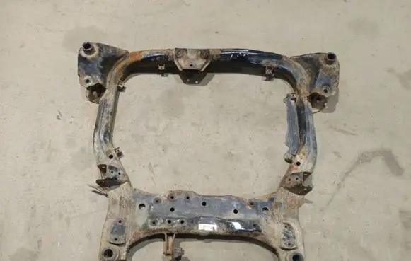 Hyundai i30 Front subframe 