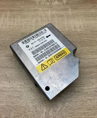 BMW 5 E39 Airbag control unit/module 6919789 010228