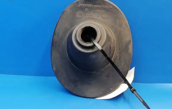 Steering wheel column trim